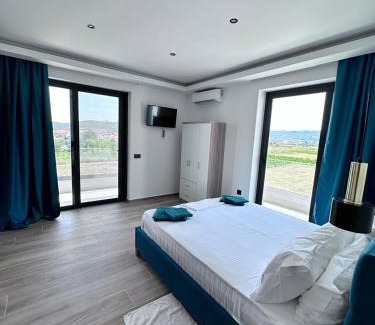 Alikanas Apartment | Central studios apartments