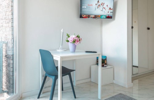 Flingern Nord Apartment | Central & stylish smart studio by a Superhost