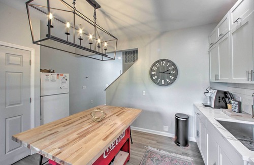 Central House | Central Townhome < 4 Mi to Clemson University