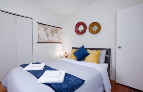 Central Apartment | Central Vancouver Loft Stylish Stay Near Everything