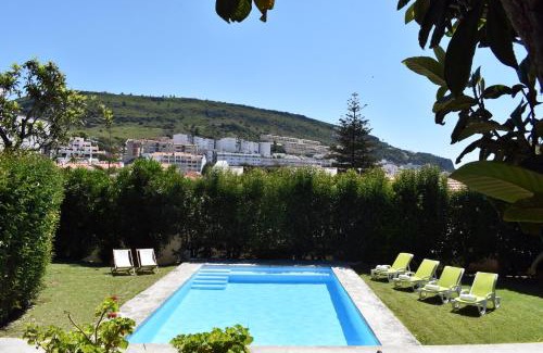 Sesimbra Villa | Central Villa