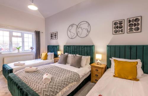 Saint Paul's House | Centralised Admiralty Terrace with FREE PARKING by Prescott Apartments