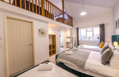 Saint Paul's House | Centralised Admiralty Terrace with FREE PARKING by Prescott Apartments