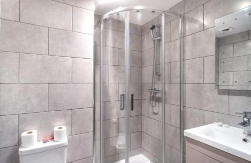 Blackburn Apartment | Centrally Located 1 Bed Blackburn Apartment