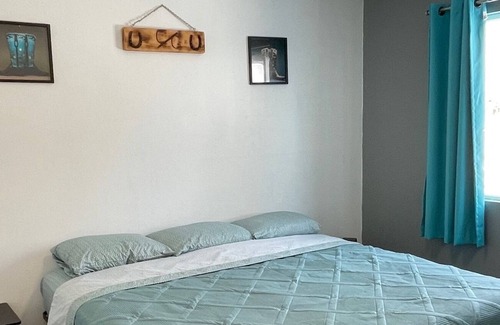 Billings House | Centrally located 2 bedroom, 1 bath home.