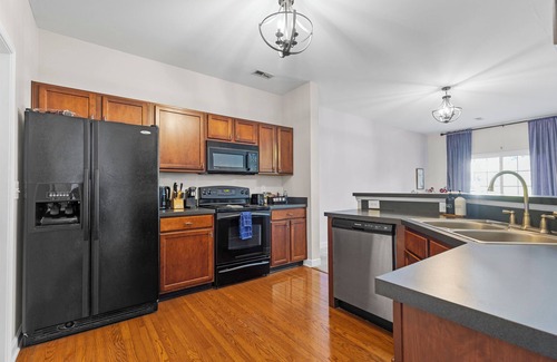 Deep River House | Centrally located Bohemian Abode