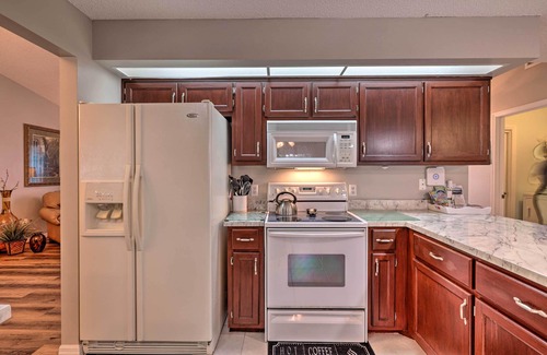 Deltona Lakes House | Centrally Located Deltona Home with Pool & Yard