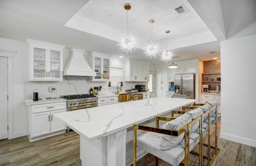 Eagle Pass House | Centrally Located Eagle Pass Home w/Pool!