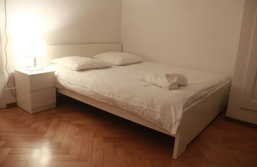 Mattenhof-Weissenbuhl Apartment | Centrally Located in Bern, 2DR, Sleep 6.