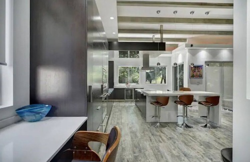 Brickell House | Centrally located - perfect for families or big groups