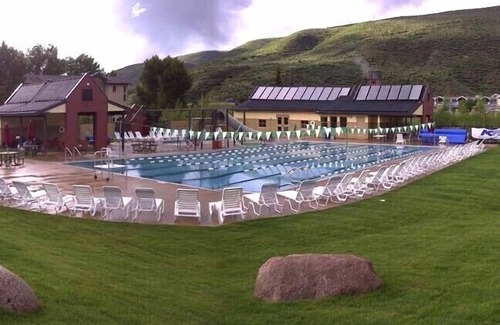 Eagle-Vail Condo | Centrally Located Remodeled Mountain Condo