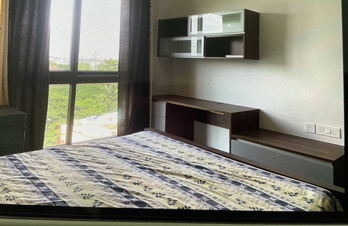 Mylapore Tiruvallikk Apartment | Centre of adyar, 5mts to beach, bus stop, railway station, hospital, malls