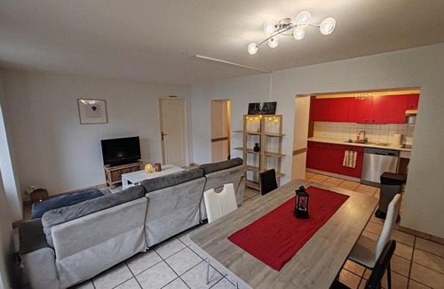 Morteau Apartment | Centre ville jardin privatif