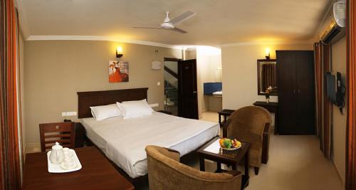 Mananthavady Hotel | Century Grand Hotel