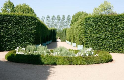 Ainay-le-Vieil House | Château d'Ainay-le-Vieil
