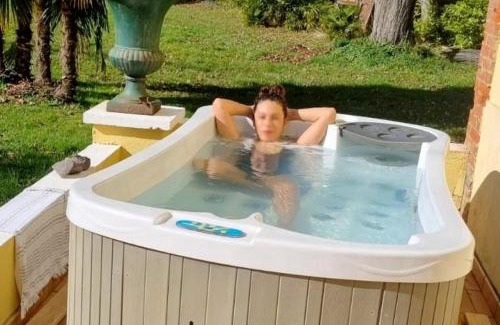 Saint-Laurent-de-Gosse House | Château de Larunque, 15 p, piscine spa tennis - plages 30 mn