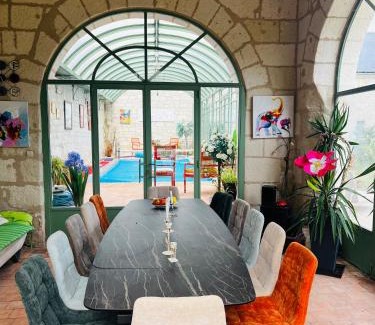 Allonnes Bed & Breakfast | Château de la Thibaudière - Chambre des oiseaux