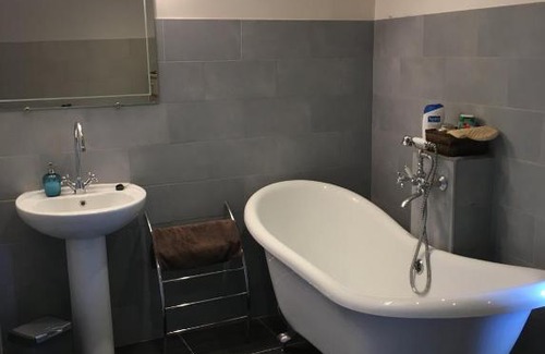 Pieusse Bed & Breakfast | Château de Pieusse