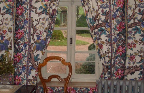 Ladoix-Serrigny House | Château De Serrigny