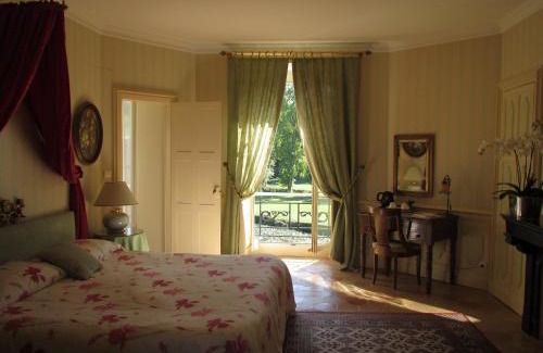 Ferce-sur-Sarthe Bed & Breakfast | Château de Vaulogé