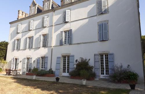 Commequiers Bed & Breakfast | Château des Bretonnières sur vie - Maison d'hôtes et gîte 4 personnes