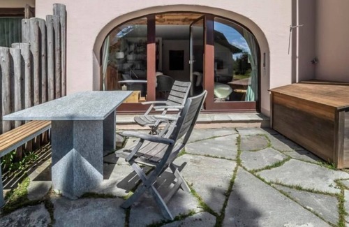 Sils-Maria Apartment | Holiday apartment Sils Maria (Sils im Engadin/Segl) for 1 - 2 persons with 1 bedroom - Holiday apa