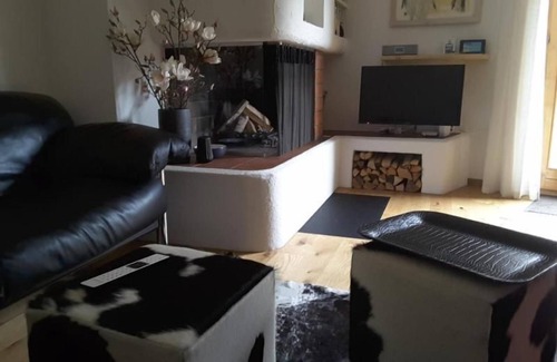Sils-Maria Apartment | Holiday apartment Sils Maria (Sils im Engadin/Segl) for 1 - 2 persons with 1 bedroom - Holiday apa