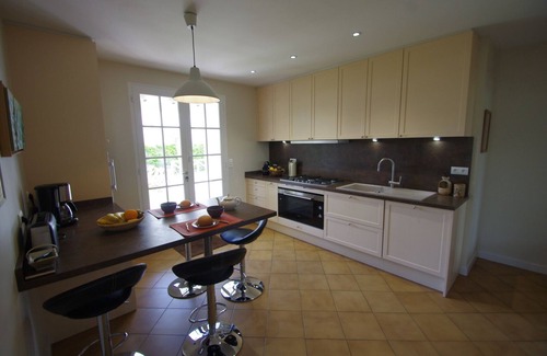 Saint-Clement-des-Baleines House | CHARMING, SPACIOUS and QUIET HOUSE 295 rue de la Digue - 17590 St Clément