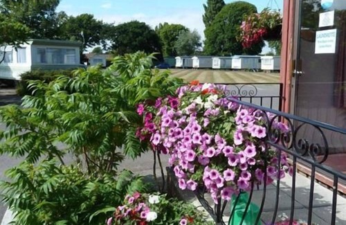 Aldwick House | Chaffinch - 6 berth caravan at Copthorne Caravans