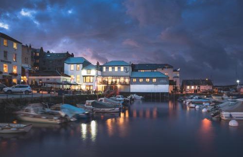 Mylor Churchtown Hotel | Chainlocker