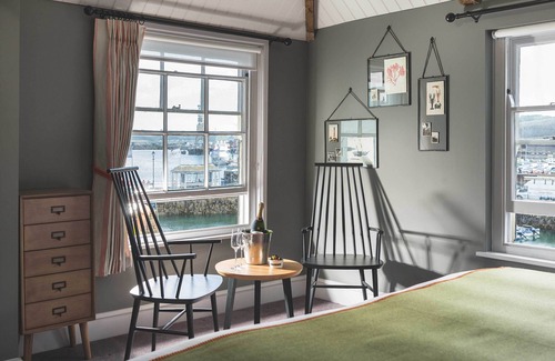 Mylor Churchtown Hotel | Chainlocker