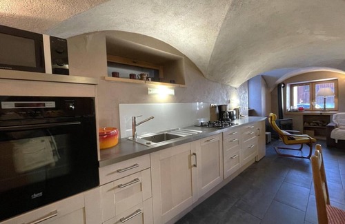 Saint-Martin-de-Belleville Ski Chalet | Chalet, 300m from ski lifts, Ground floor, view mountain, fireplace or stove, tv, ski locker, 57m²