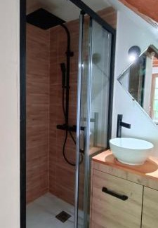 Saint-Colomban-des-Villards Ski Chalet | Chalet Le Loup Bouquetin