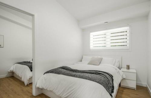 Ferland-et-Boilleau Ski Chalet | Chalet à louer au bord d'un lac avec spa