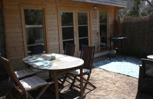 Mont Duplan Ski Chalet | Chalet 1 en bois avec accès piscine