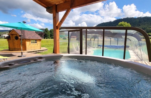 Gerardmer Ski Chalet | Chalet 15 per Heated pool 30° spa sauna boules kota billiards table soccer