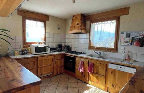 Bourg-Saint-Maurice Ski Chalet | Chalet 150m2, 2 terraces, barbecue, panoramic view 7 min from Bourg St Mce