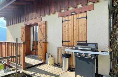 Bourg-Saint-Maurice Ski Chalet | Chalet 150m2, 2 terraces, barbecue, panoramic view 7 min from Bourg St Mce