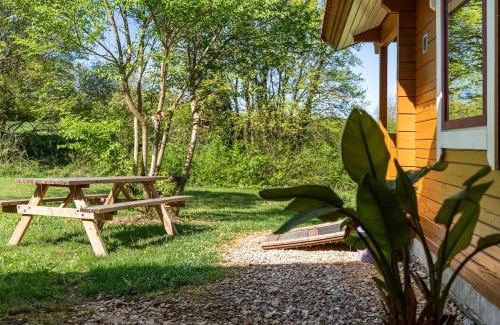 Mauroux Ski Chalet | Chalet 16 pâquerette