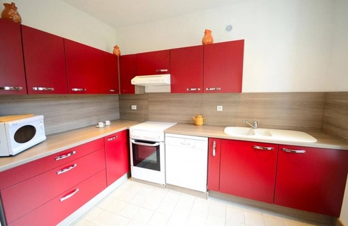 Les Brevieres Ski Chalet | Chalet, 250m from ski slopes, tv, ski locker, 250m², Tignes