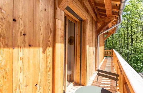 Valmorel Ski Chalet | Chalet, 360m from ski slopes, 2nd floor, terrace, tv, ski locker, 320m², Valmorel