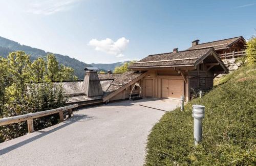 La Clusaz Ski Chalet | Chalet 4*, 5 chambres, hammam, cheminée, garage, WIFI, 10 personnes - FR-1-304-140