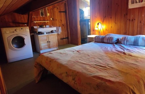 Saint-Martin-Vesubie Ski Chalet | Chalet accueillant et familial