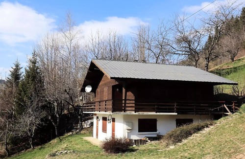 Beaufort Ski Chalet | Chalet Alain - Chalet for 6 to 8 pers. with beautiful view, south facing - Garage. Ranked two stars.
