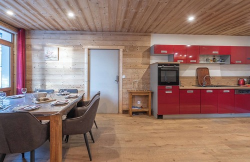 Viel-Alpe Apartment | Chalet Alpe One in Alpe d'Huez at 1850 m - Village and 2 mins from the slopes
