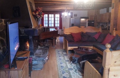 La Lechere Ski Chalet | Chalet Ancien les Marmottes