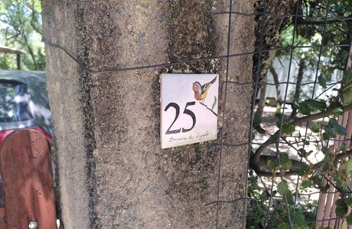 Lecques Ski Chalet | Chalet and caravans in a private wooded area of 1,000 m².