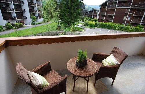 Samoens Apartment | CHALET APARTMENT SAMOENS VILLAGE 5-STAR ECRINS ETOILE C9 625sqm 2BED 2BATH