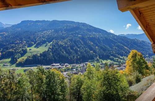 Le Grand-Bornand Ski Chalet | Chalet Aravista - Mountain break for 10 breathtaking views - OVO Network