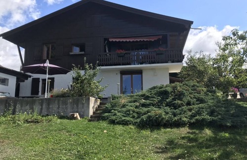 Cruseilles Ski Chalet | Chalet at 800 m, 30 minutes from Annecy and Geneva and 45 minutes from the Jura mountains.